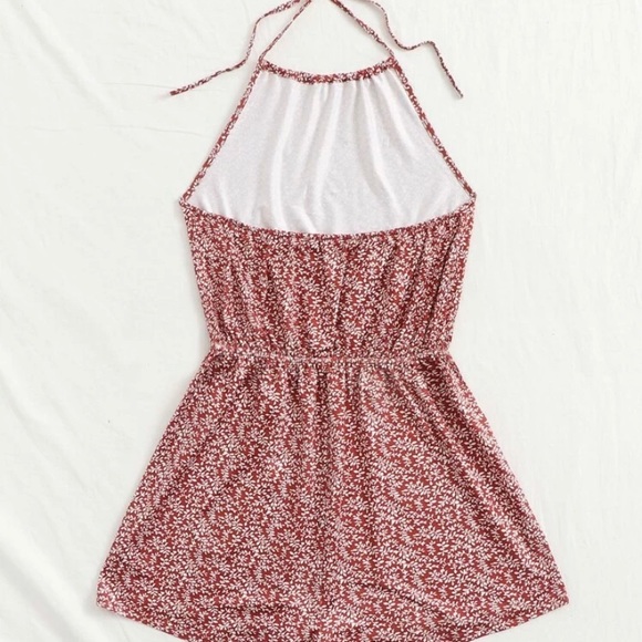 Red romper - Picture 2 of 2